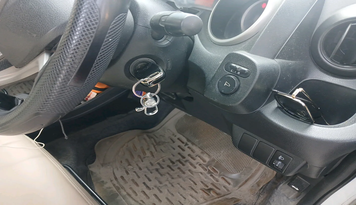 2011 Honda Jazz 1.2 L I-VTEC SELECT, Petrol, Manual, 1,17,258 km, interior