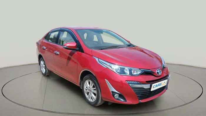 2018 Toyota YARIS VX CVT, Petrol, Automatic, 72,139 km, exterior