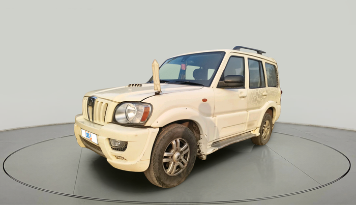 2013 Mahindra Scorpio VLX 2WD BS-III, Diesel, Manual, 1,19,635 km, exterior