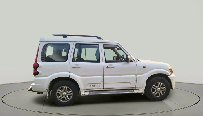 2013 Mahindra Scorpio VLX 2WD BS-III, Diesel, Manual, 1,19,635 km, exterior