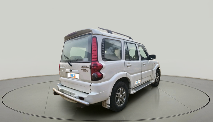 2013 Mahindra Scorpio VLX 2WD BS-III, Diesel, Manual, 1,19,635 km, exterior