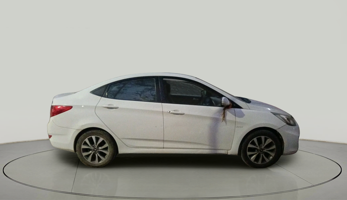 2014 Hyundai Verna FLUIDIC 1.6 VTVT SX, Petrol, Manual, 93,210 km, exterior