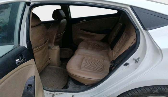 2014 Hyundai Verna FLUIDIC 1.6 VTVT SX, Petrol, Manual, 93,210 km, interior