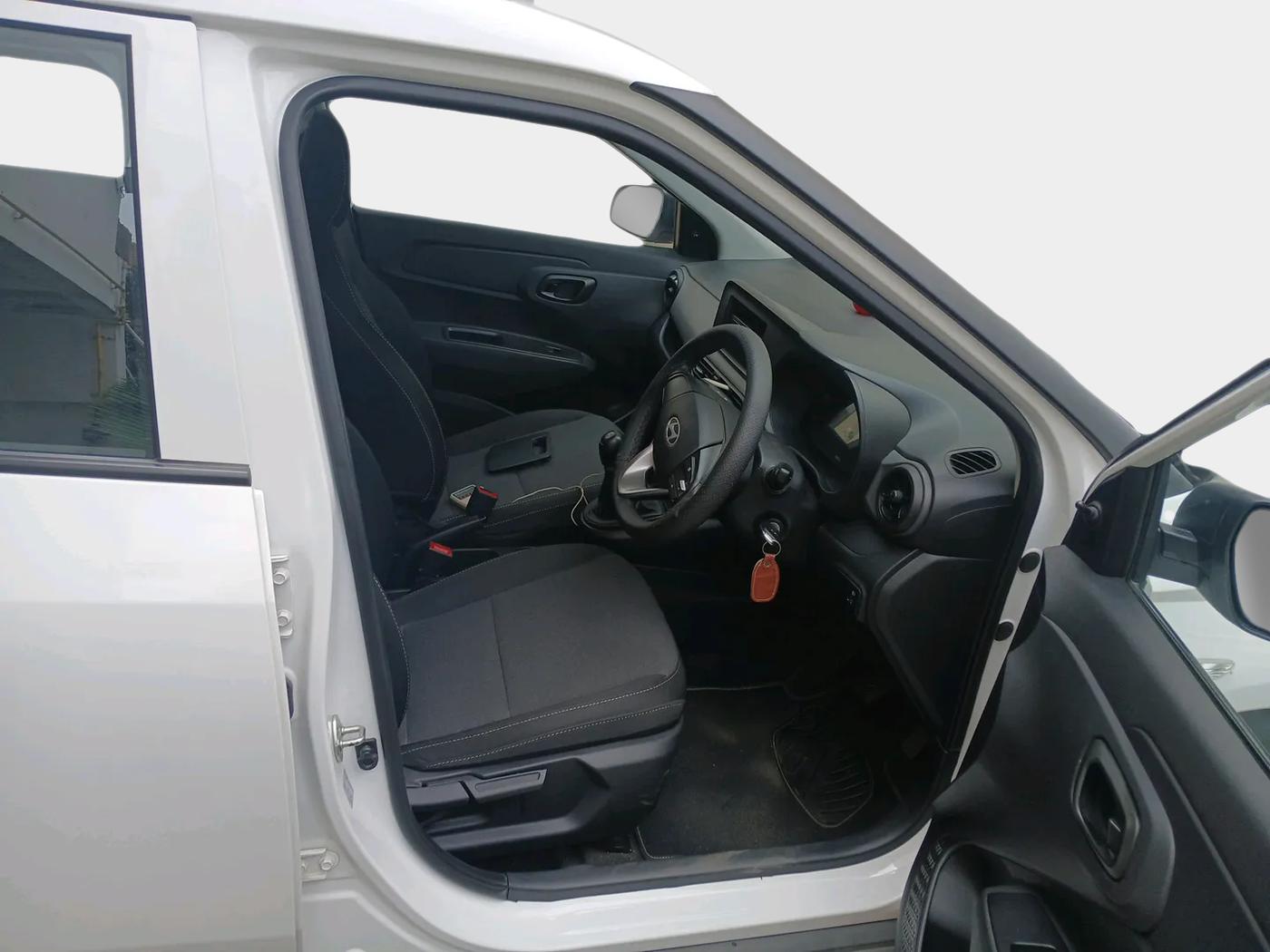 2024 Hyundai EXTER EX 1.2 MT, Petrol, Manual, 5,060 km, interior