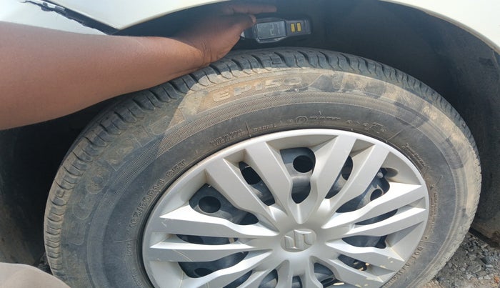 2018 Maruti Dzire VXI, Petrol, Manual, 51,288 km, tyre