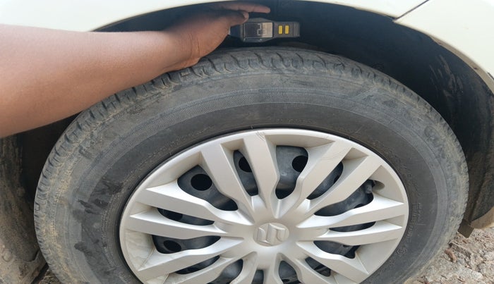2018 Maruti Dzire VXI, Petrol, Manual, 51,288 km, tyre