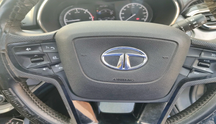 2021 Tata Harrier XT PLUS 2.0L KRYOTEC DARK EDITON, Diesel, Manual, 50,236 km, interior