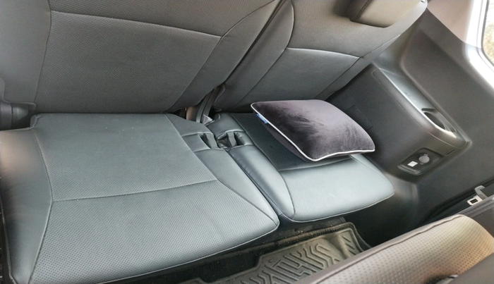 2022 Maruti XL6 ALPHA PLUS AT, Petrol, Automatic, 22,508 km, interior