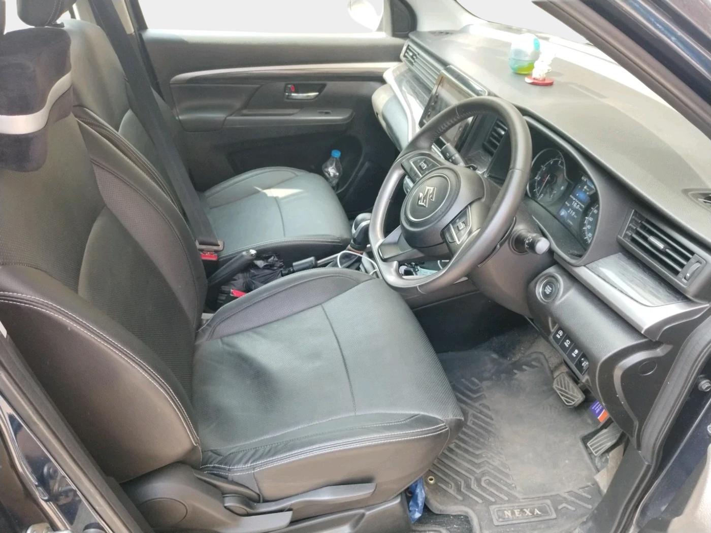 2022 Maruti XL6 ALPHA PLUS AT, Petrol, Automatic, 22,806 km, interior