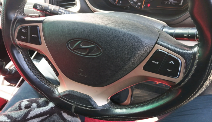 2019 Hyundai NEW SANTRO ASTA MT, Petrol, Manual, 1,21,317 km, interior