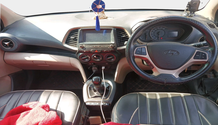 2019 Hyundai NEW SANTRO ASTA MT, Petrol, Manual, 1,21,317 km, interior