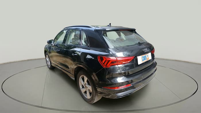 2024 Audi Q3 40 TFSI Technology, Petrol, Automatic, 5,179 km, exterior