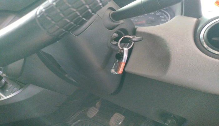 2014 Renault Duster 85 PS RXE DIESEL, Diesel, Manual, 1,26,567 km, interior