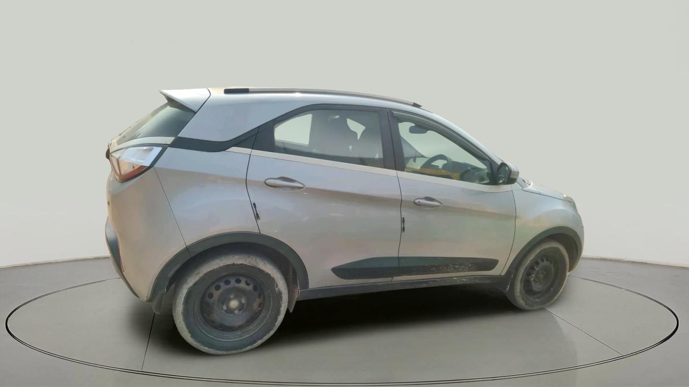 2018 Tata NEXON XT DIESEL, Diesel, Manual, 88,308 km, exterior