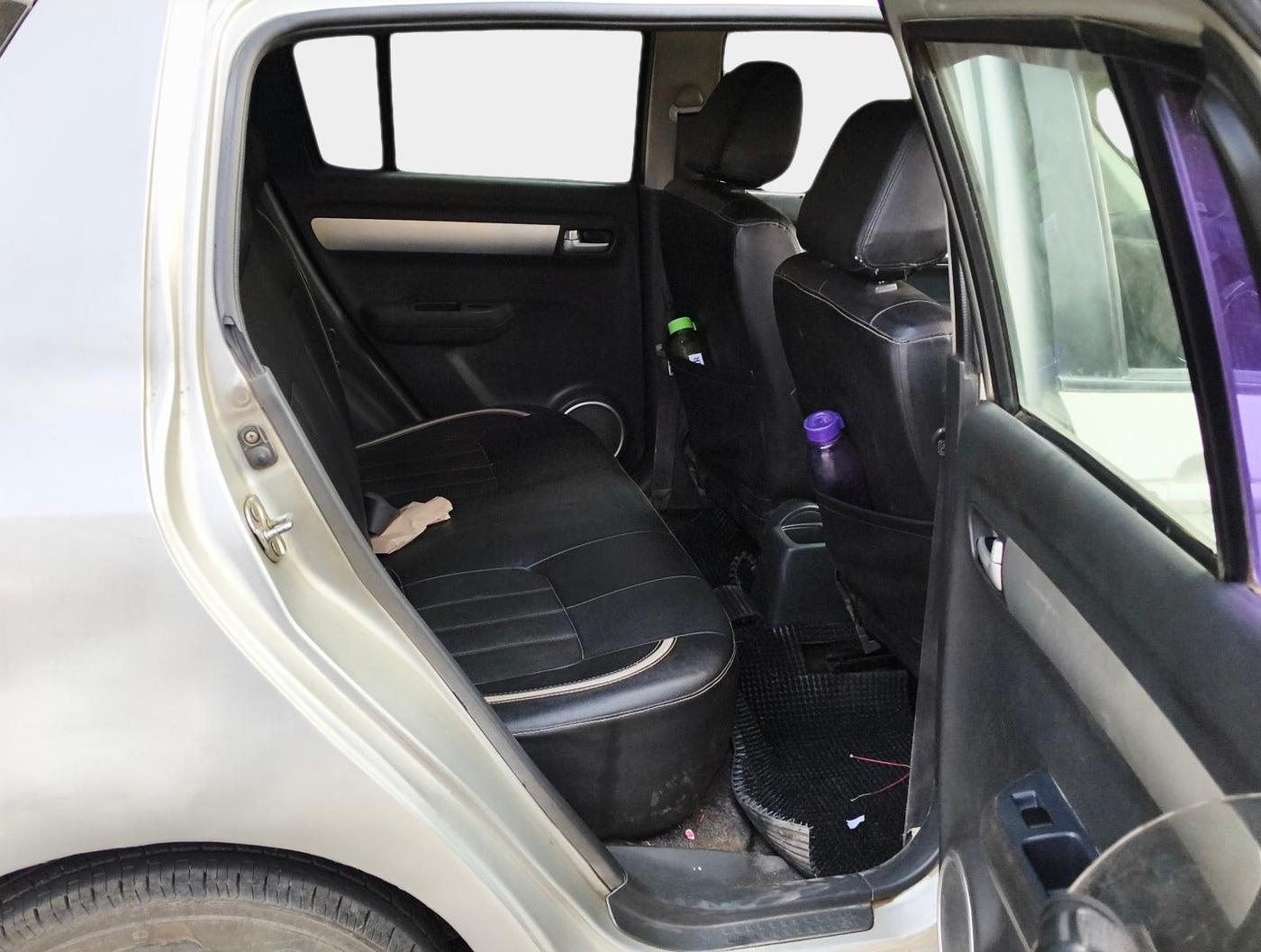 2011 Maruti Swift VDI, Diesel, Manual, 1,44,852 km, interior