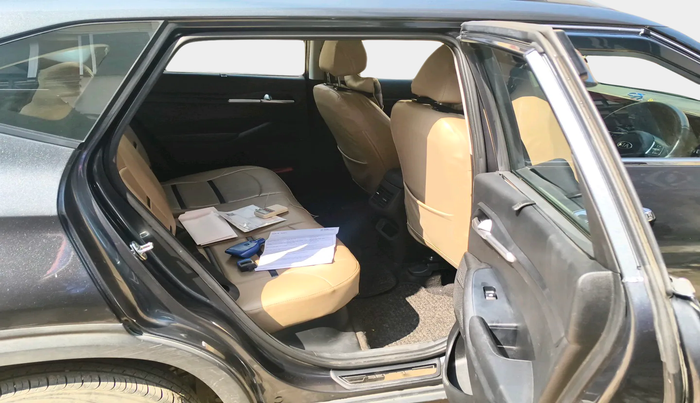 2020 KIA SELTOS HTK PLUS 1.5, Petrol, Manual, 26,009 km, interior