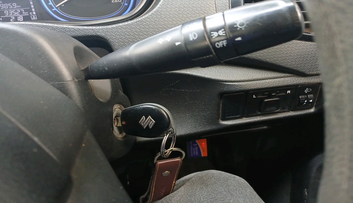 2018 Maruti Vitara Brezza ZDI, Diesel, Manual, 93,527 km, interior