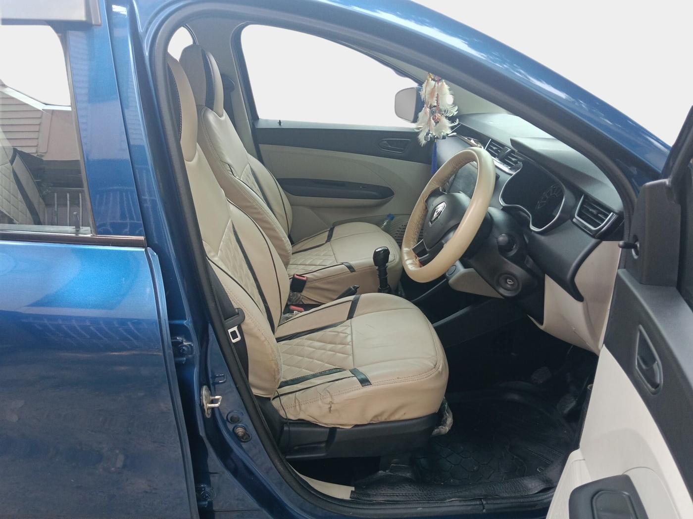 2019 Renault TRIBER RXL MT, Petrol, Manual, 35,801 km, interior
