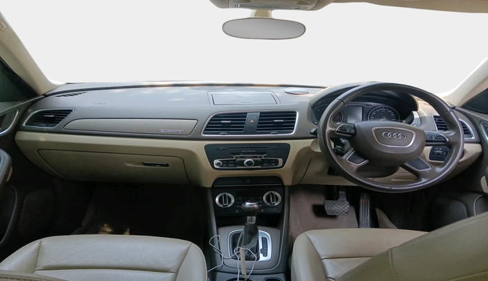 2014 Audi Q3 2.0 TDI QUATTRO, Diesel, Automatic, 1,05,842 km, interior