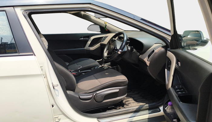 2017 Hyundai Creta SX PLUS AT 1.6 PETROL, Petrol, Automatic, 55,452 km, interior