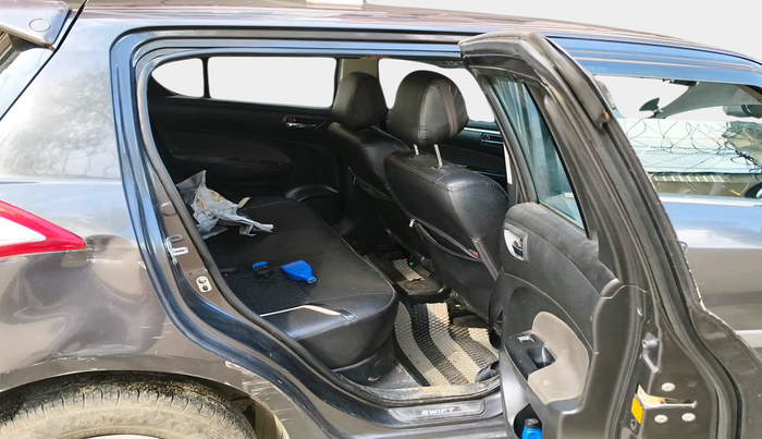 2015 Maruti Swift VDI, Diesel, Manual, 1,25,098 km, interior