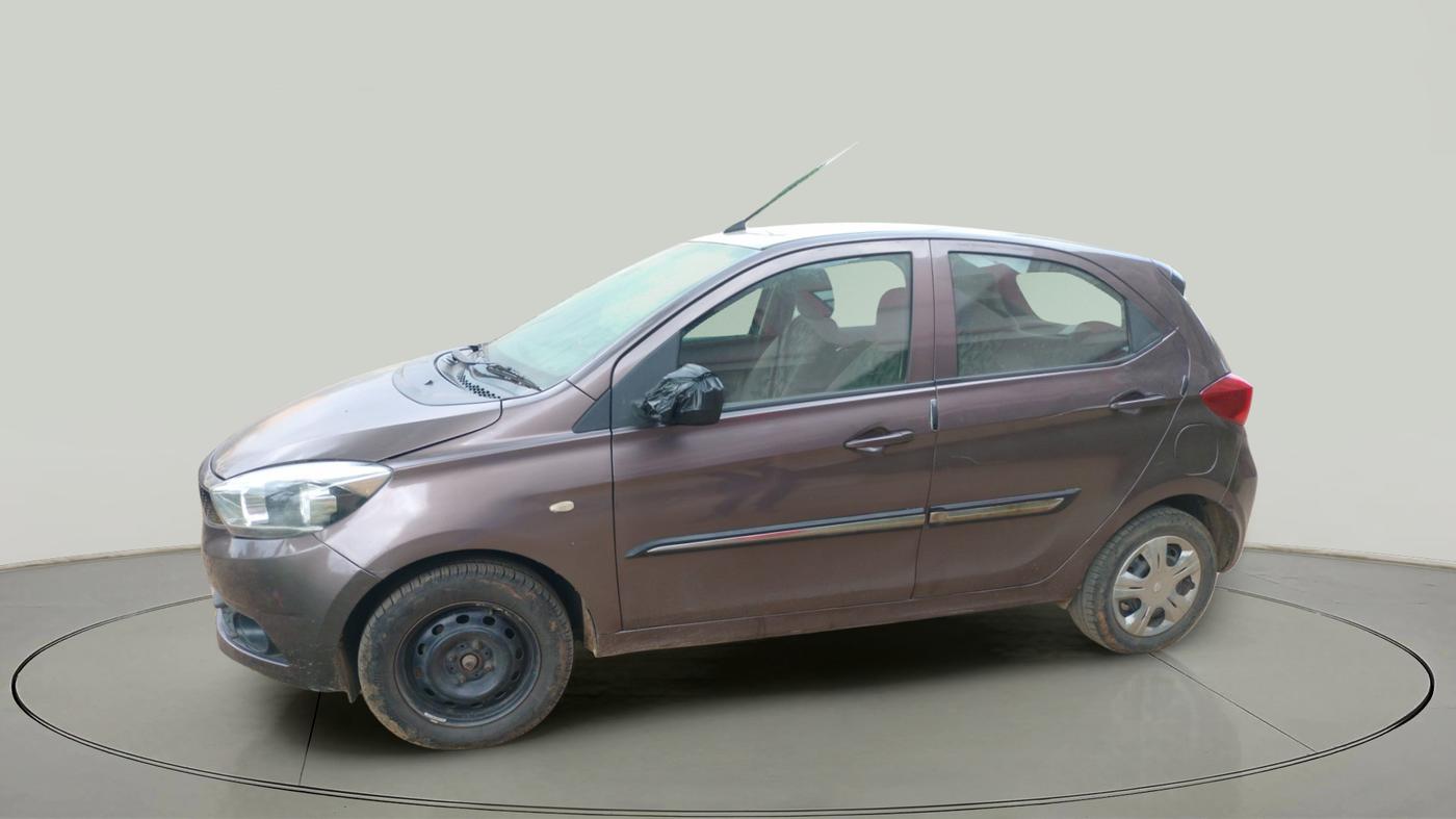 2016 Tata Tiago XT PETROL, Petrol, Manual, 95,000 km, exterior