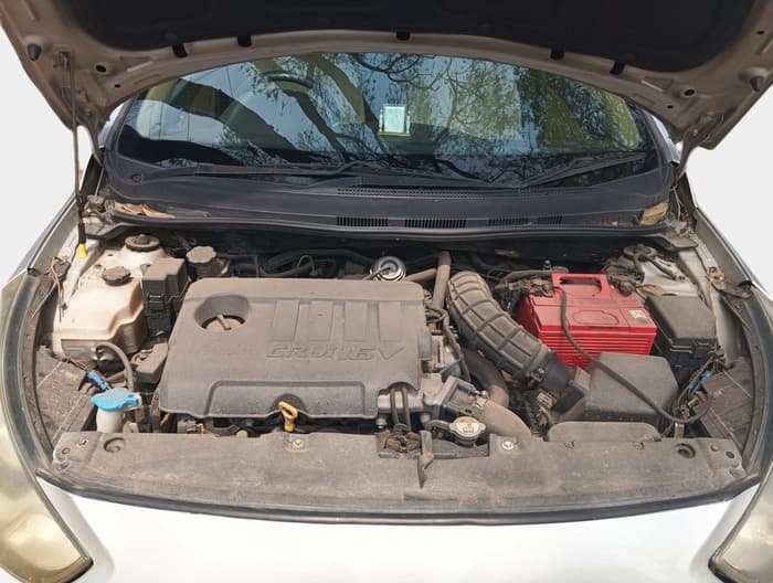 2013 Hyundai Verna FLUIDIC 1.6 CRDI SX, Diesel, Manual, 75,443 km, exterior