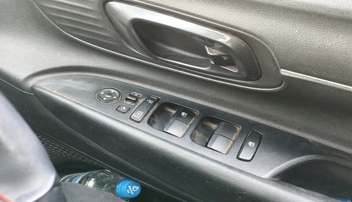 2021 Hyundai NEW I20 SPORTZ 1.2 MT, Petrol, Manual, 51,448 km, interior