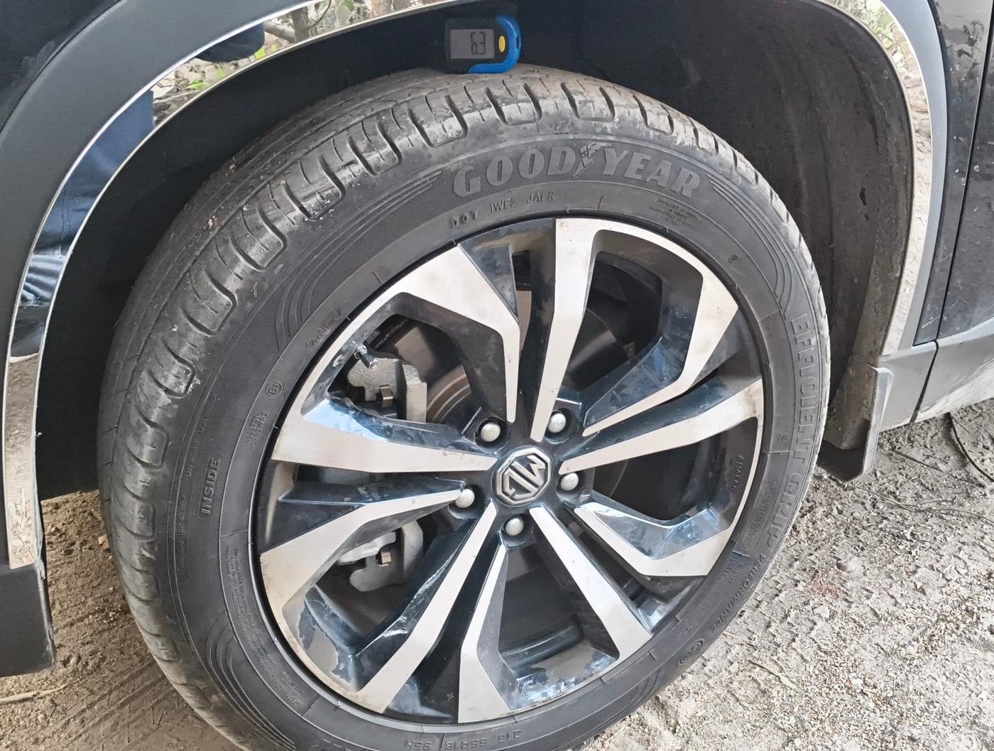 2023 MG HECTOR SAVVY PRO 1.5 TURBO CVT PETROL, Petrol, Automatic, 6,346 km, tyre