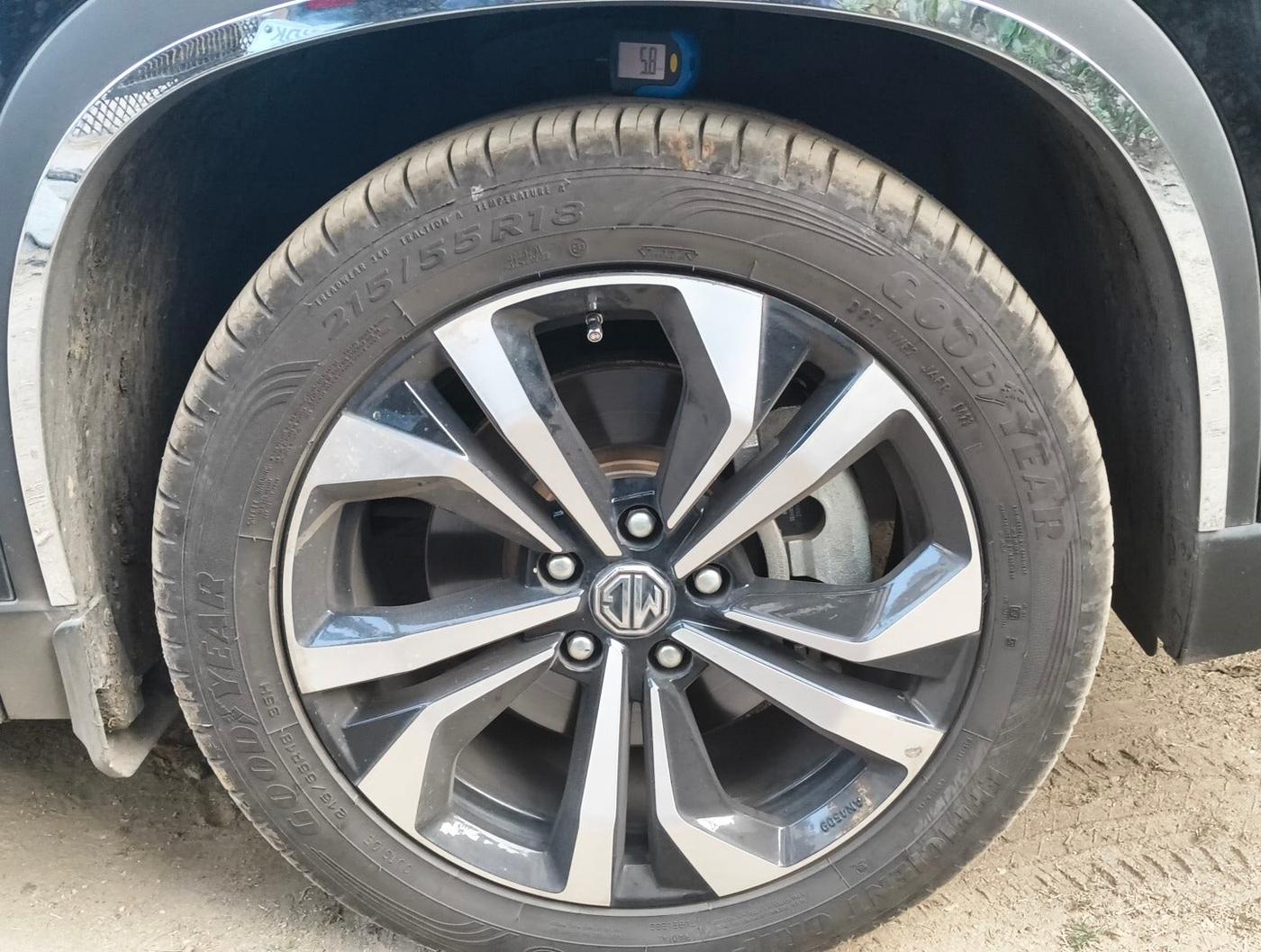2023 MG HECTOR SAVVY PRO 1.5 TURBO CVT PETROL, Petrol, Automatic, 6,346 km, tyre