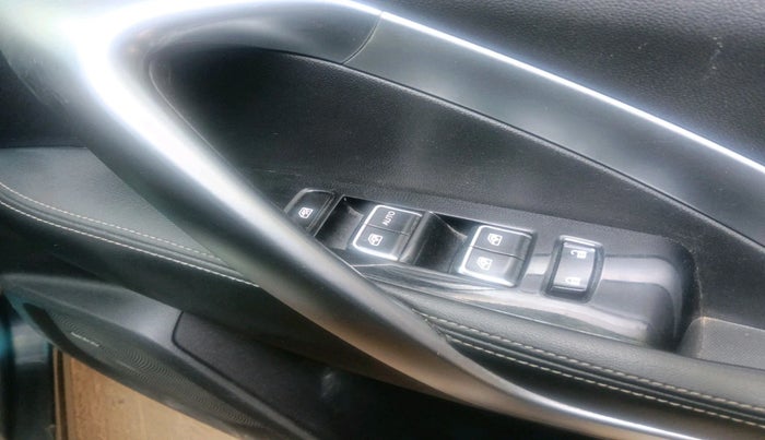 2020 MG HECTOR SHARP 2.0 DIESEL, Diesel, Manual, 1,07,500 km, interior