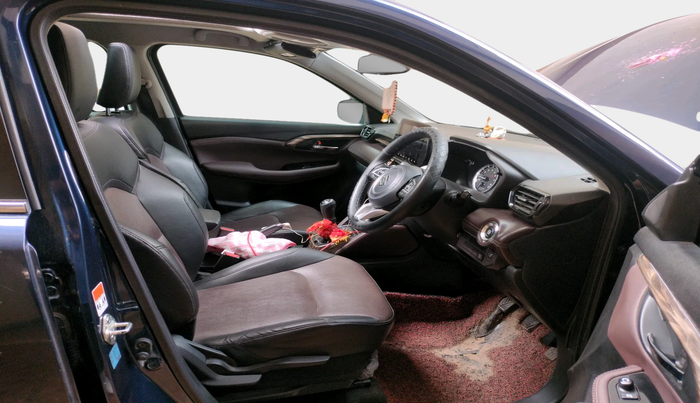 2022 Maruti Grand Vitara ALPHA SMART HYBRID, Petrol, Manual, 13,00,000 km, interior