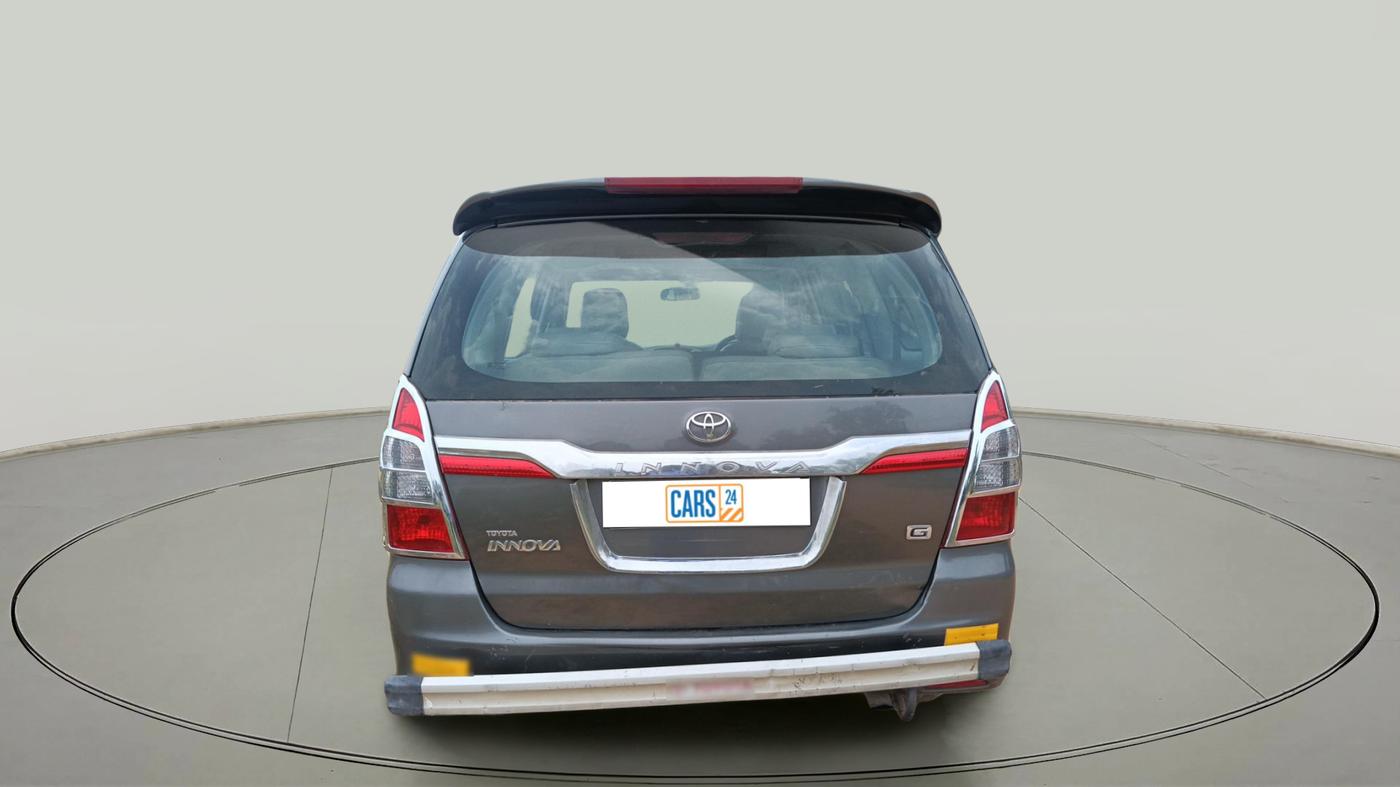 2012 Toyota Innova 2.5 G2 8STR, Diesel, Manual, 1,95,000 km, exterior