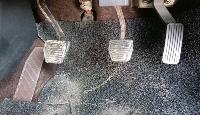 2014 Mahindra XUV500 W6, Diesel, Manual, 42,018 km, interior