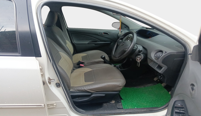2013 Toyota Etios G, Petrol, Manual, 48,164 km, interior