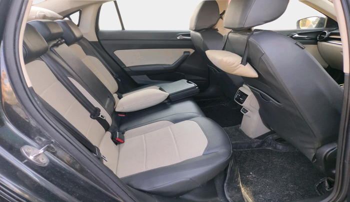 2022 Skoda SLAVIA STYLE 1.0L TSI AT, Petrol, Automatic, 66,370 km, interior