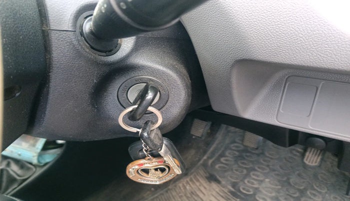 2011 Toyota Etios V, Petrol, Manual, 35,927 km, interior
