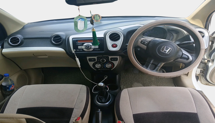 2014 Honda Mobilio 1.5L I-VTEC V, Petrol, Manual, 53,726 km, interior
