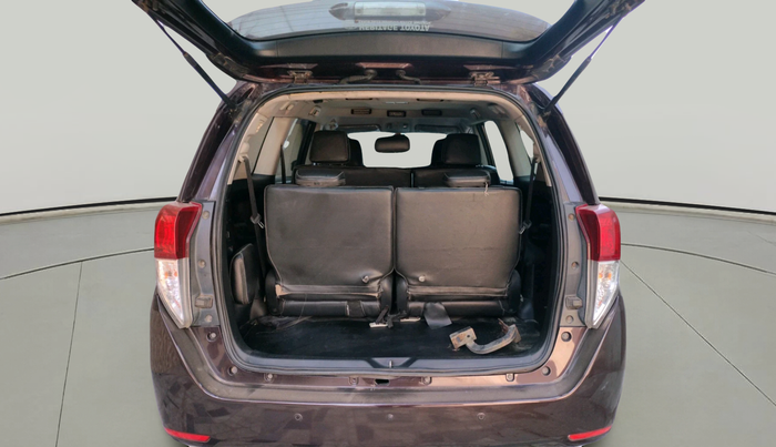 2017 Toyota Innova Crysta 2.4 GX 8 STR, Diesel, Manual, 1,95,099 km, exterior