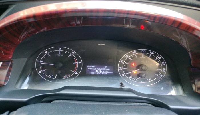 2017 Toyota Innova Crysta 2.4 GX 8 STR, Diesel, Manual, 1,95,099 km, interior