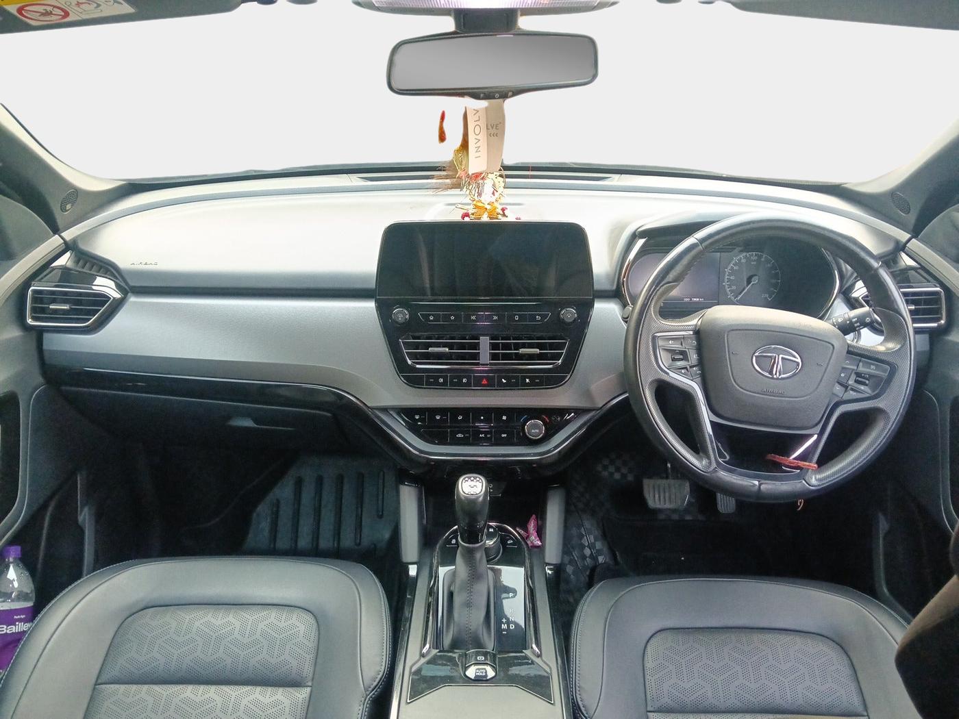 2022 Tata Safari XZA PLUS DARK EDITION, Diesel, Automatic, 73,930 km, interior