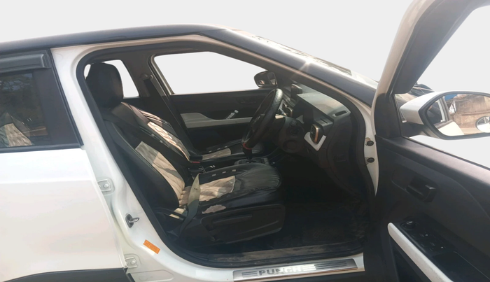 2022 Tata PUNCH ACCOMPLISHED AMT, Petrol, Automatic, 47,734 km, interior