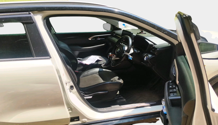 2022 Maruti Grand Vitara ALPHA PLUS HYBRID ECVT, Hybrid, Automatic, 48,356 km, interior