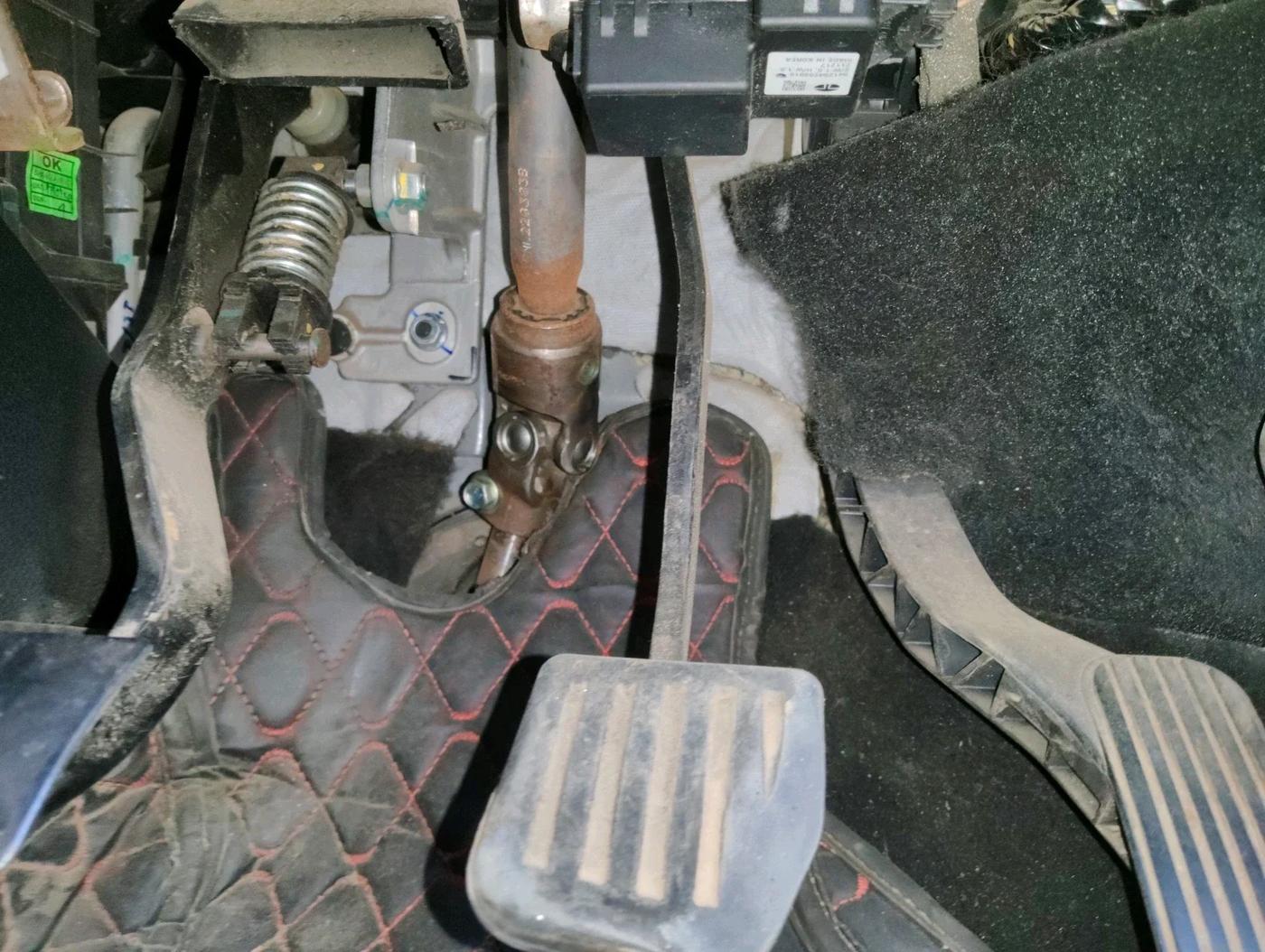 2022 Tata Safari XZ PLUS DARK EDITION, Diesel, Manual, 59,978 km, interior