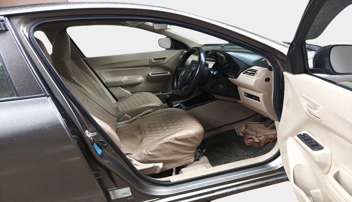 2018 Maruti Dzire LXI, Petrol, Manual, 1,07,000 km, interior