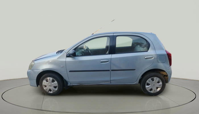 2011 Toyota Etios Liva G, Petrol, Manual, 76,879 km, exterior