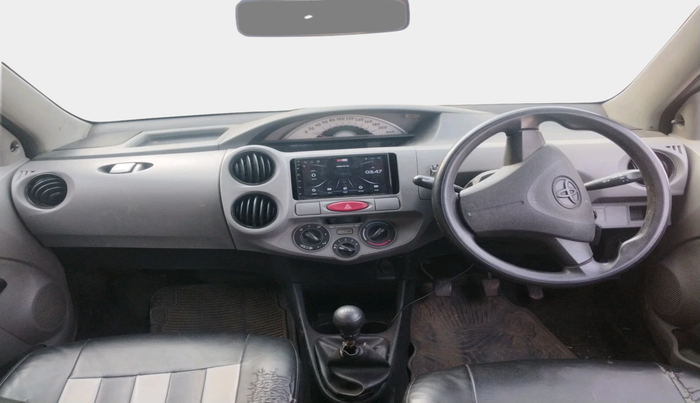 2011 Toyota Etios Liva G, Petrol, Manual, 76,879 km, interior