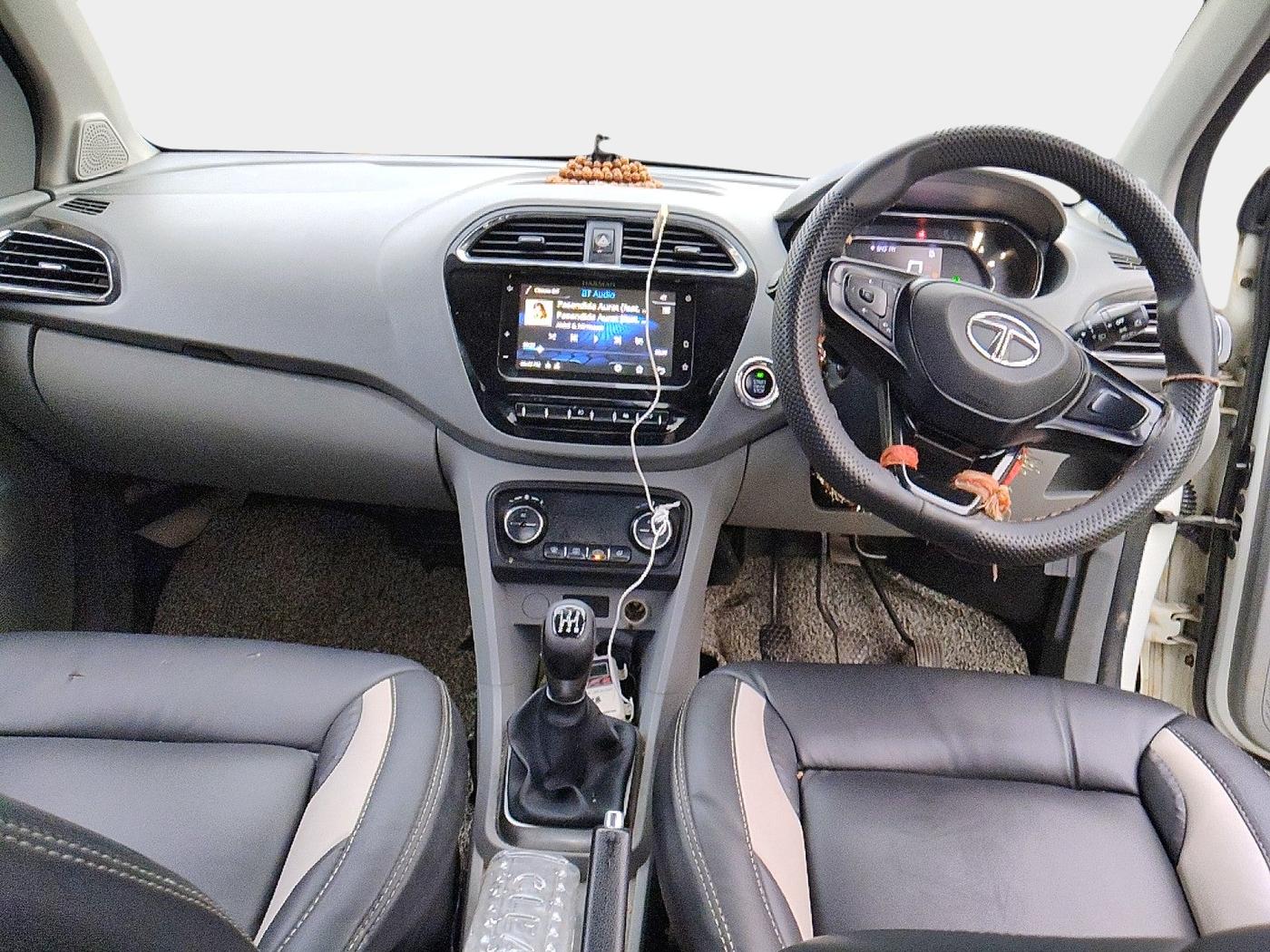 2022 Tata TIGOR XZ PLUS PETROL, Petrol, Manual, 93,000 km, interior