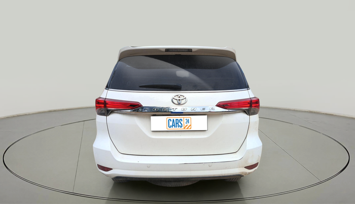 2018 Toyota Fortuner 2.8 4X2 AT, Diesel, Automatic, 1,80,741 km, exterior
