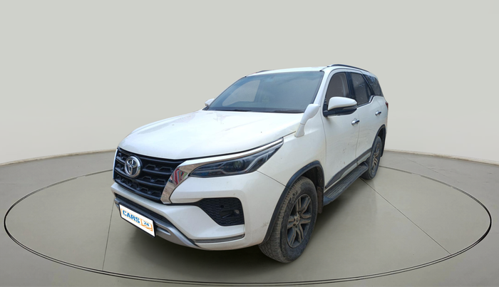 2018 Toyota Fortuner 2.8 4X2 AT, Diesel, Automatic, 1,80,741 km, exterior